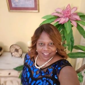 Meet your Posher, Joan